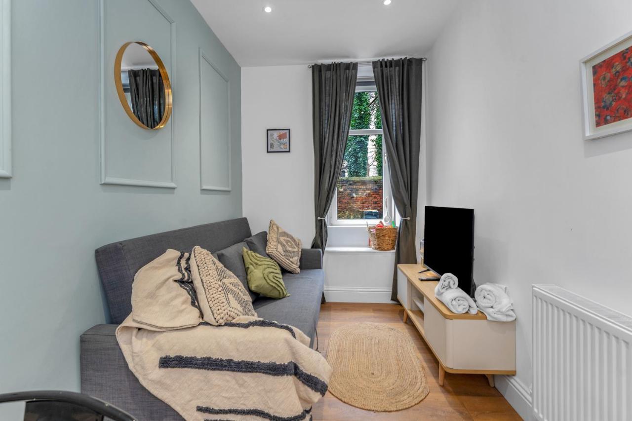 Cheerful Stays - Jamson Pl 3 Bed Apartment إدنبرة المظهر الخارجي الصورة