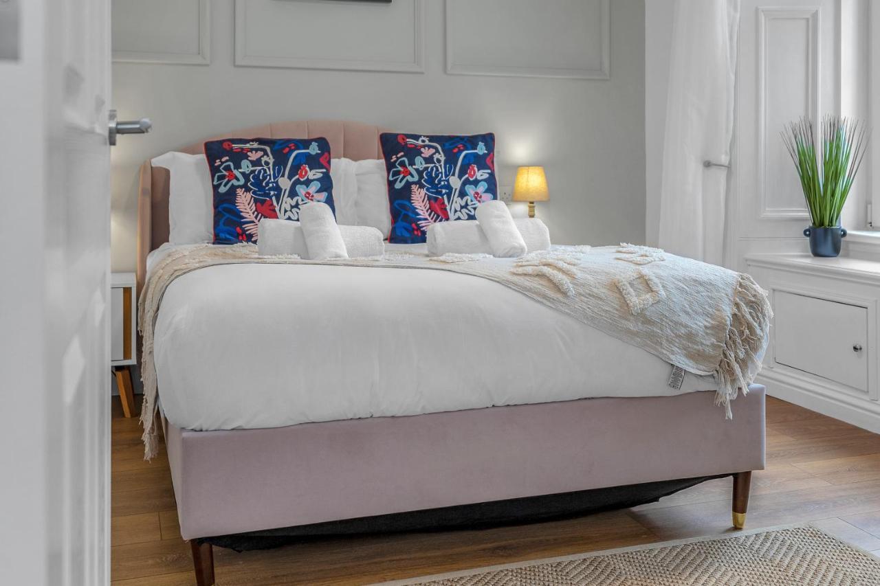 Cheerful Stays - Jamson Pl 3 Bed Apartment إدنبرة المظهر الخارجي الصورة