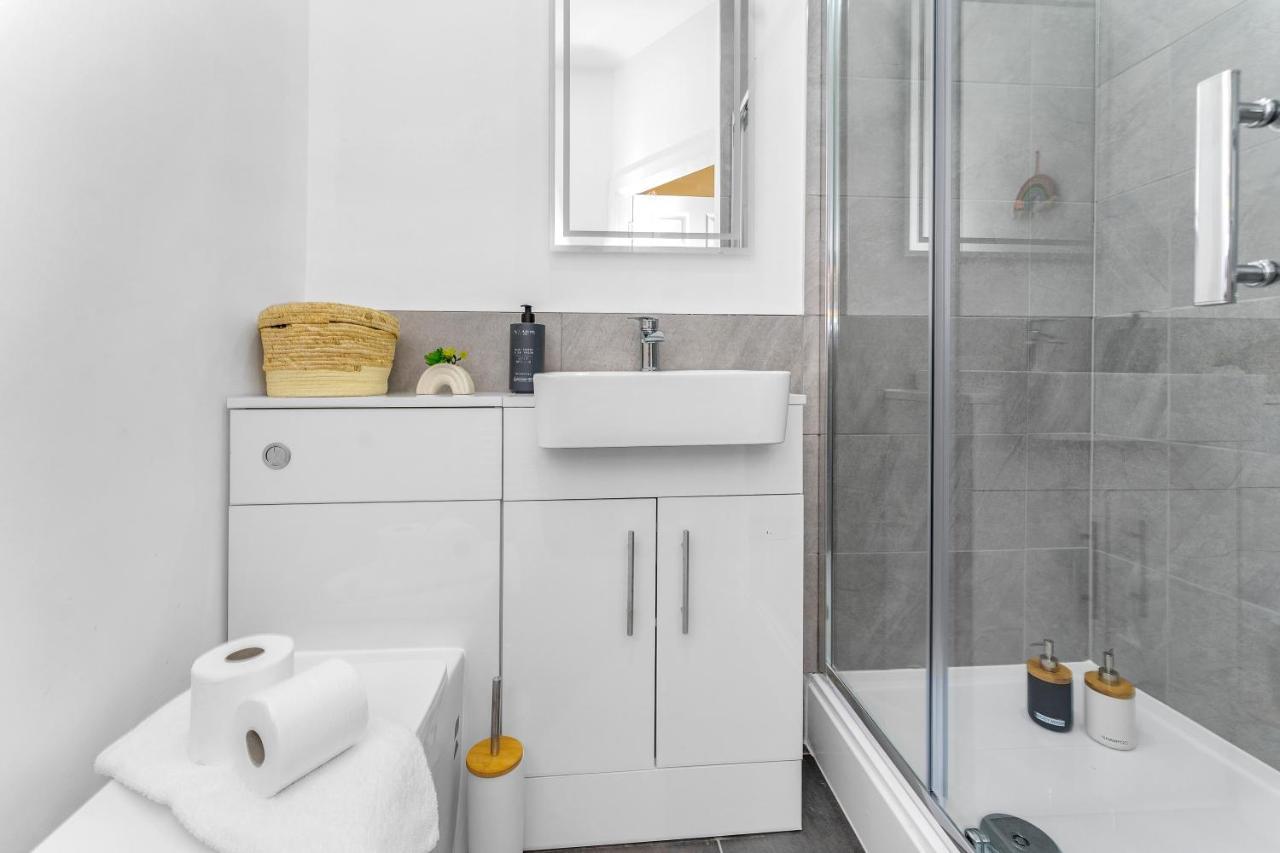 Cheerful Stays - Jamson Pl 3 Bed Apartment إدنبرة المظهر الخارجي الصورة