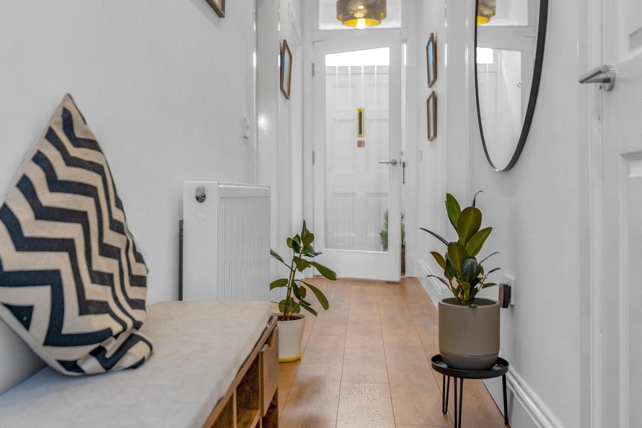 Cheerful Stays - Jamson Pl 3 Bed Apartment إدنبرة المظهر الخارجي الصورة