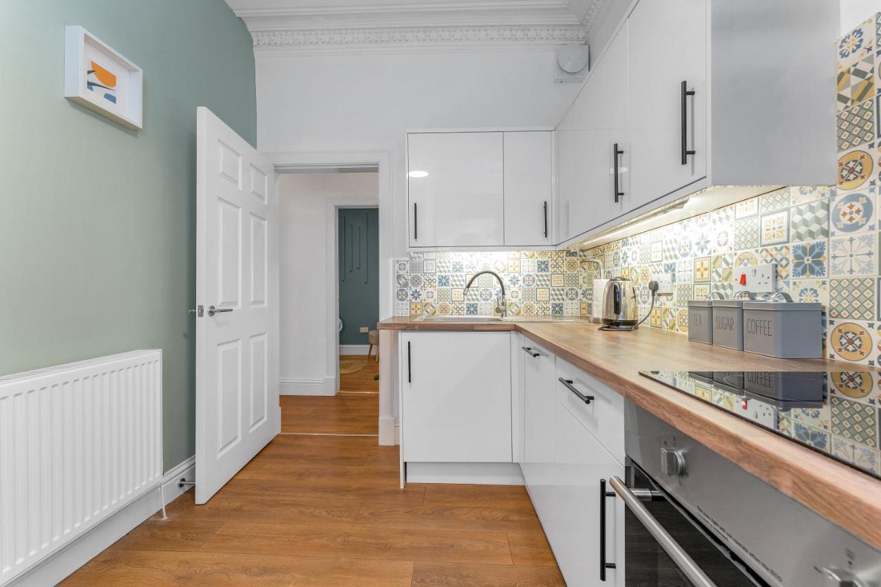 Cheerful Stays - Jamson Pl 3 Bed Apartment إدنبرة المظهر الخارجي الصورة